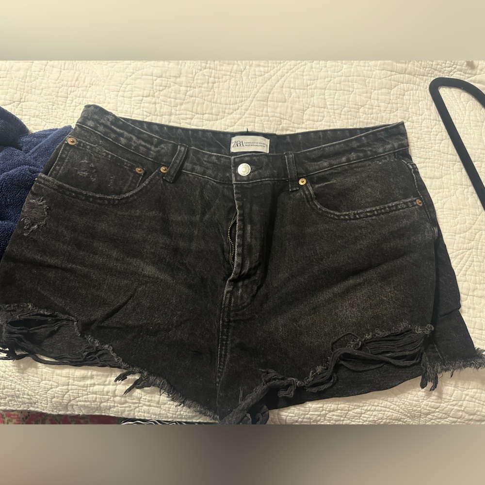 Zara Black Distressed Denim Shorts